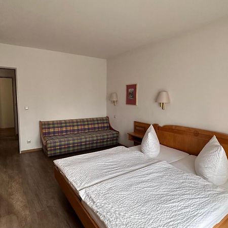 Hotel Hirschberg Hirschberg an der Bergstraße エクステリア 写真